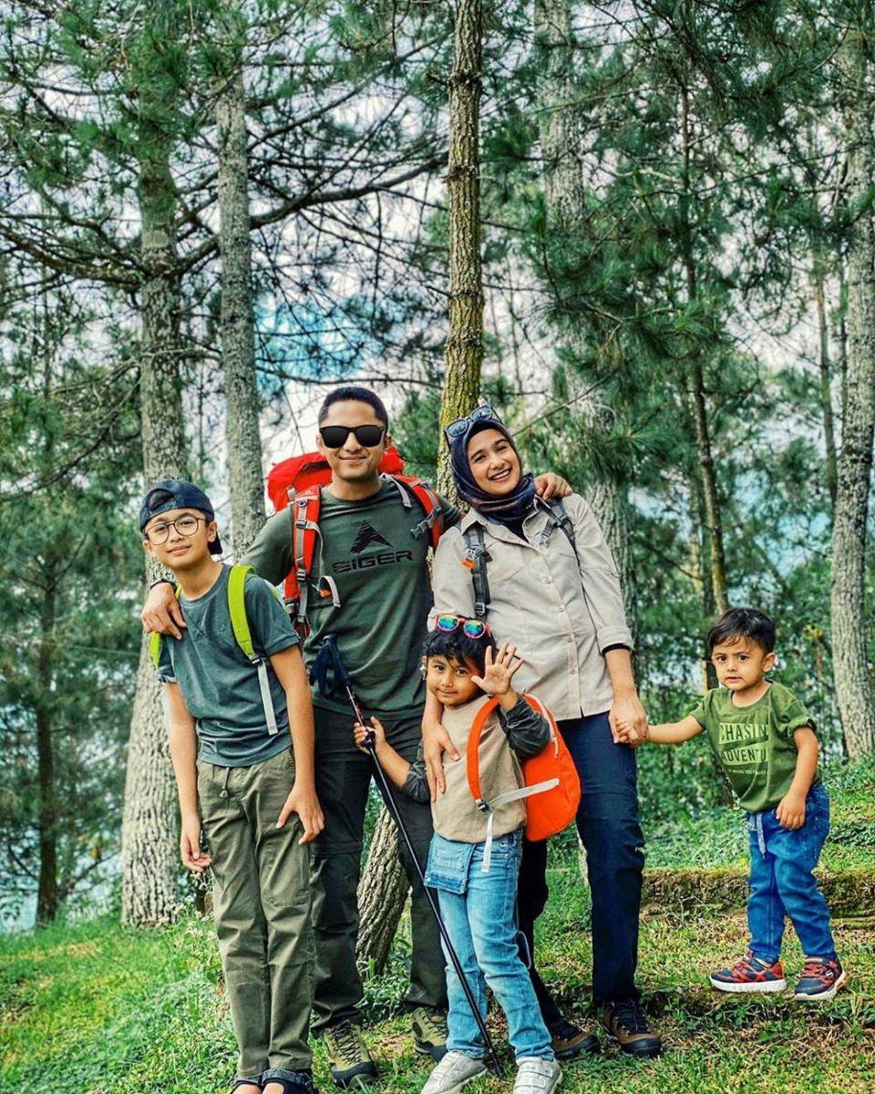 instagram.com/hengkykurniawan