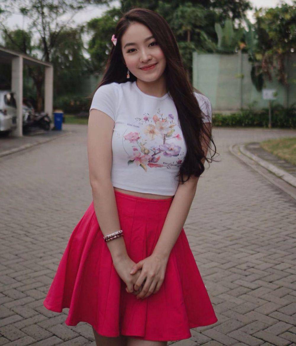 instagram.com/natashawilona12