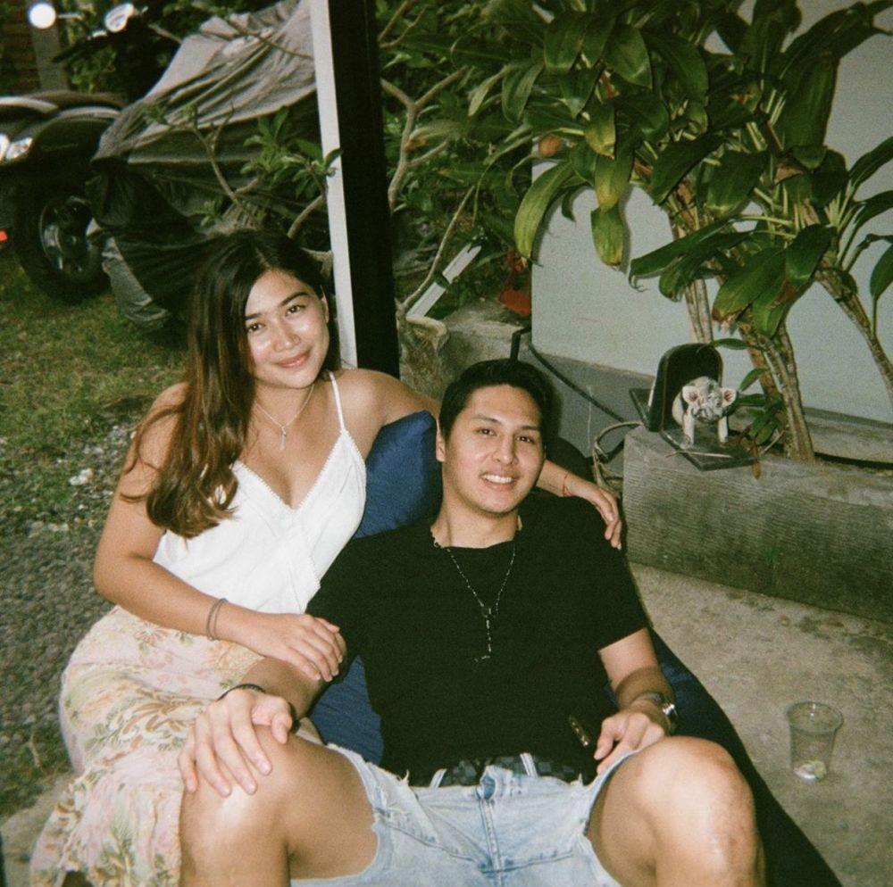 10 Potret Kemesraan Daniel Wenas dan Kekasih Barunya, Josephine