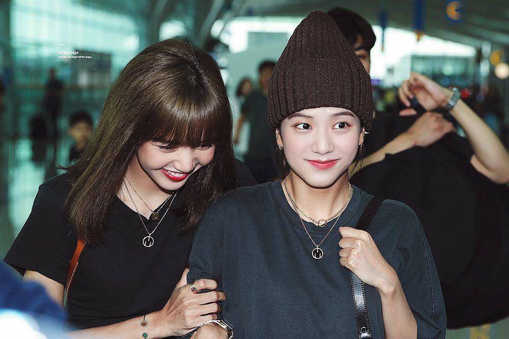 instagram.com/sooyaaa__bp/
