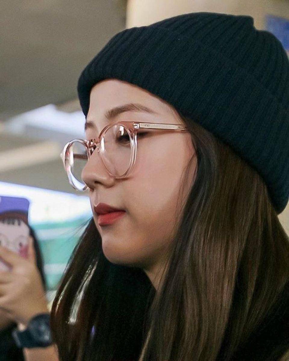 instagram.com/sooyaaa__bp/