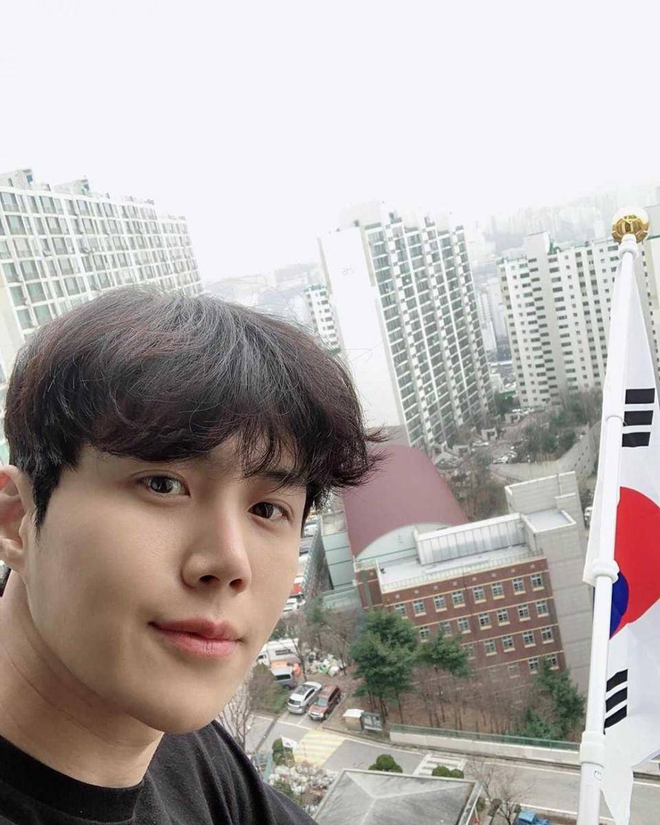 instagram.com/seonho__kim