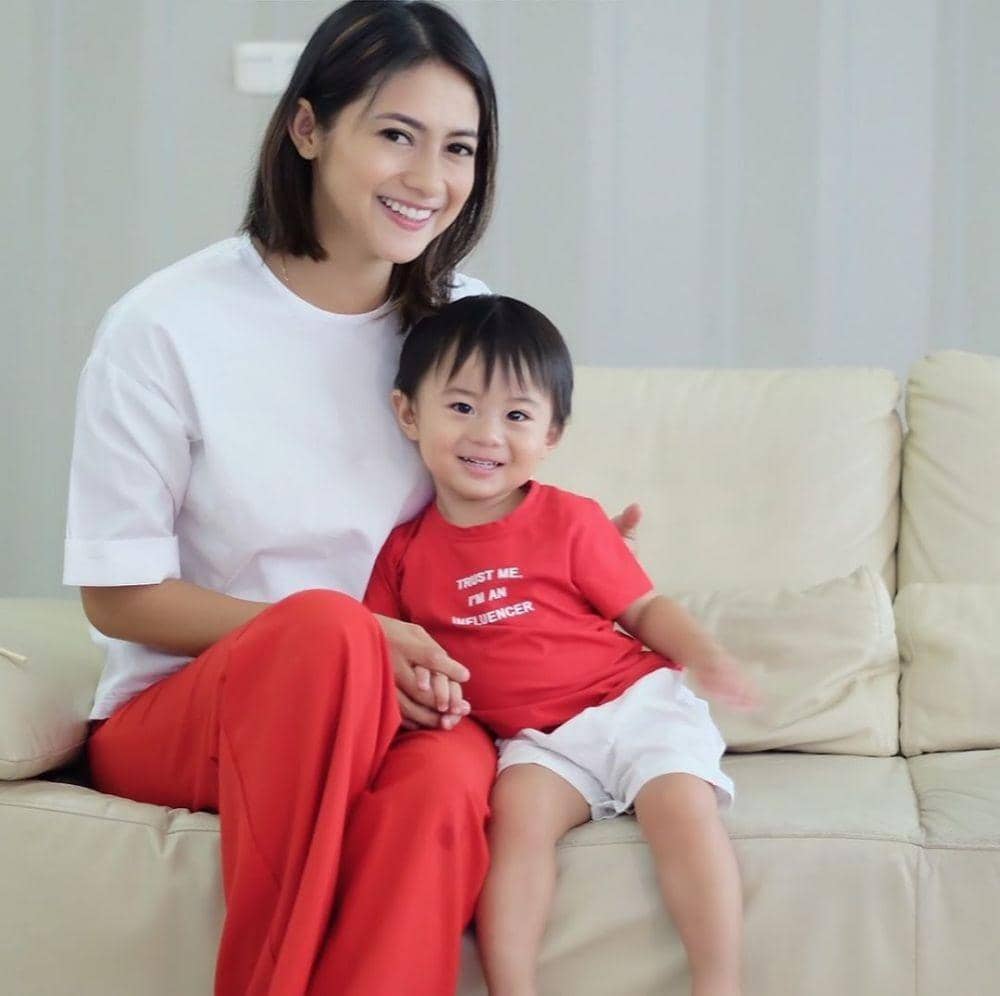 Instagram.com/riniyulianti