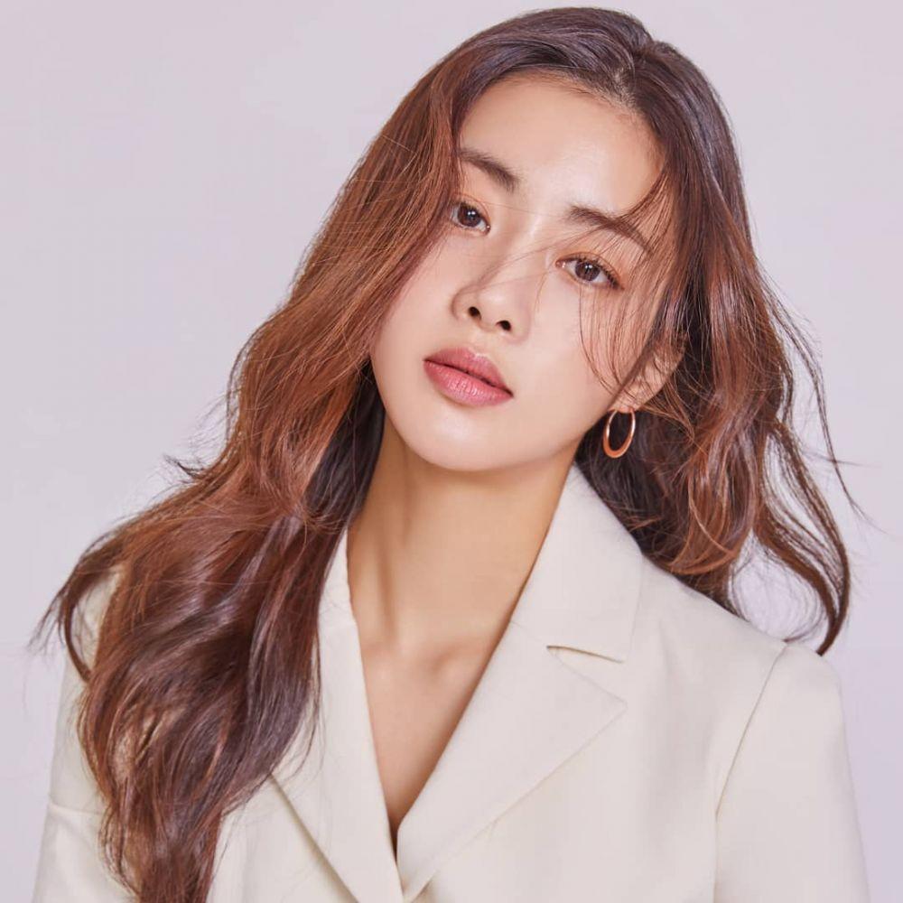Kang Sora Lahiran Hingga Daftar Calon Aktris Terbaik Baeksang 2021