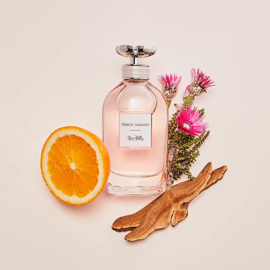Segar dan Memikat, Ini 5 Rekomendasi Parfum Wanita Beraroma Buah