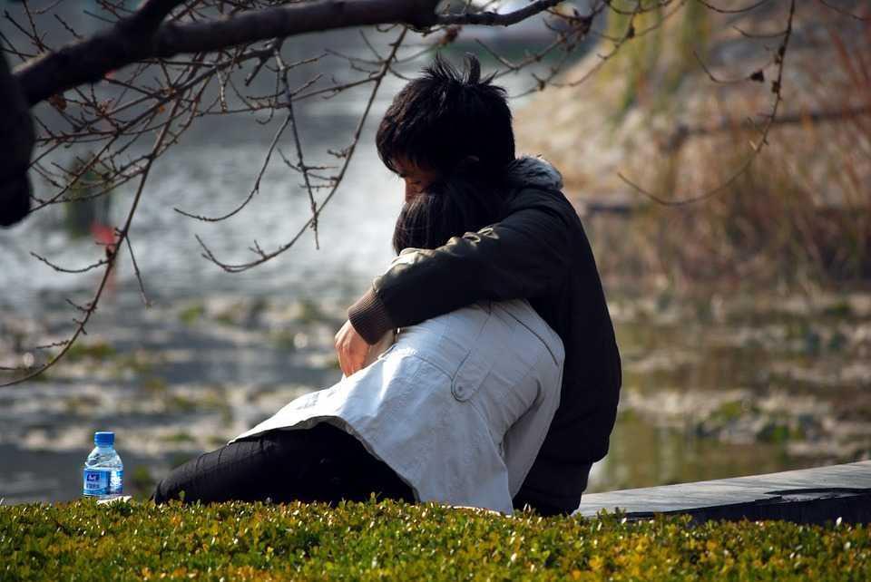 Bikin Bahagia, 9 Hal Penting biar Hubungan Harmonis walau Harus LDR
