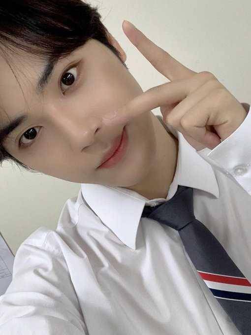 twitter.com/WE_THE_BOYZ