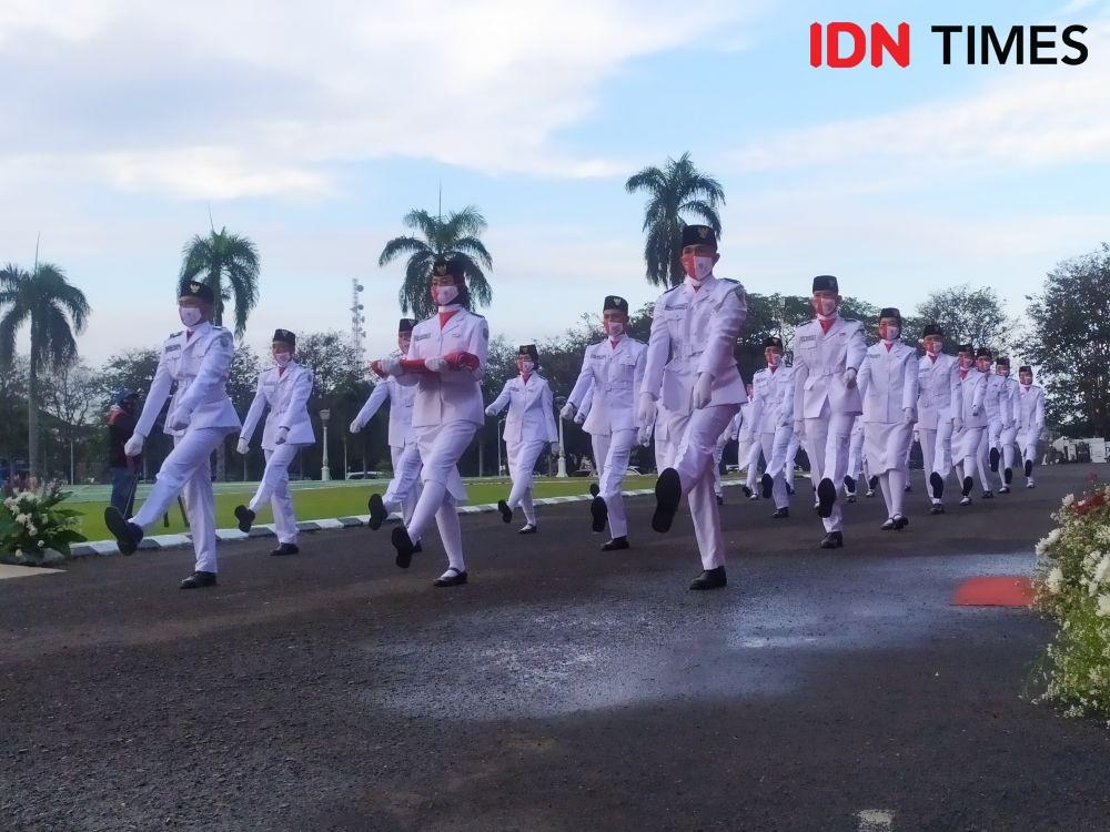 17 Agustus di Griya Agung Tanpa Pembawa Baki, Pertama dalam Sejarah