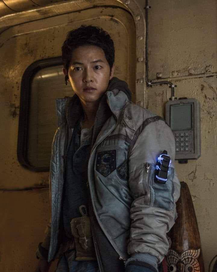 Twitter.com/joongkivisual