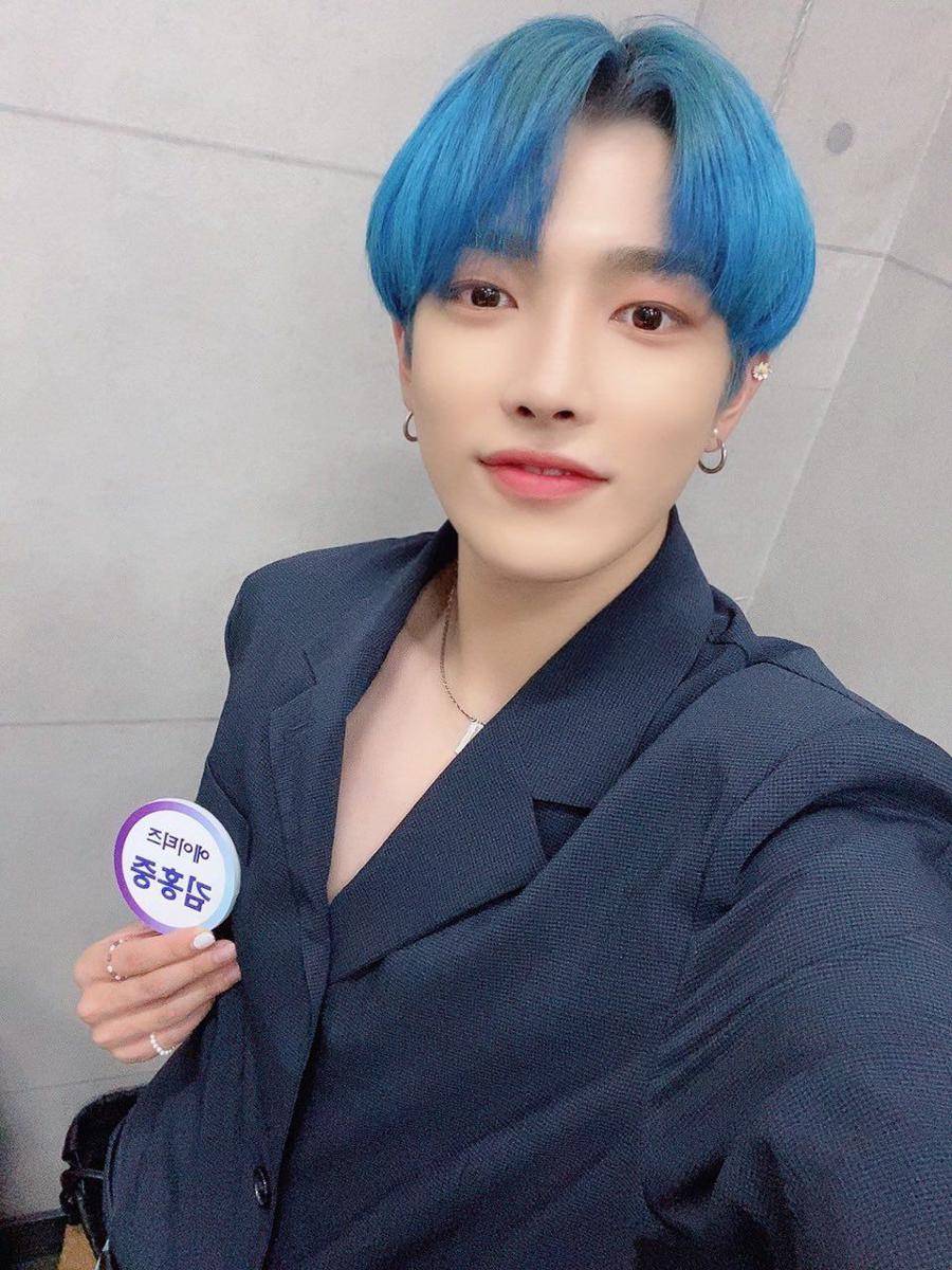 twitter.com/ATEEZofficial