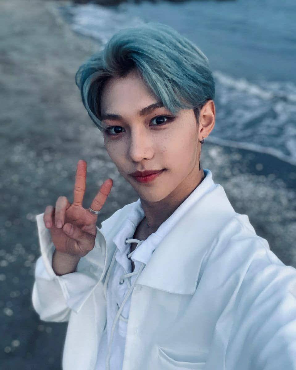 instagram.com/realstraykids