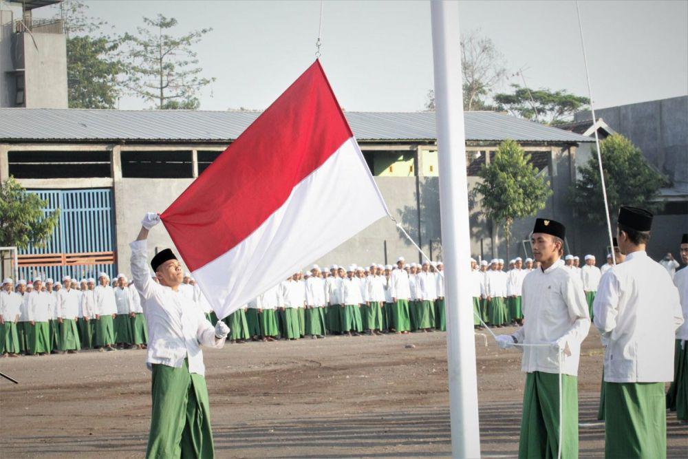 Penuh Makna, Inilah 6 Ungkapan Cinta Tanah Air dari Para Ulama Salaf