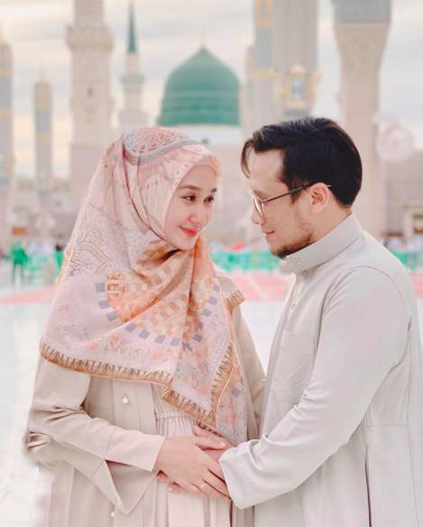 instagram.com/dianpelangi