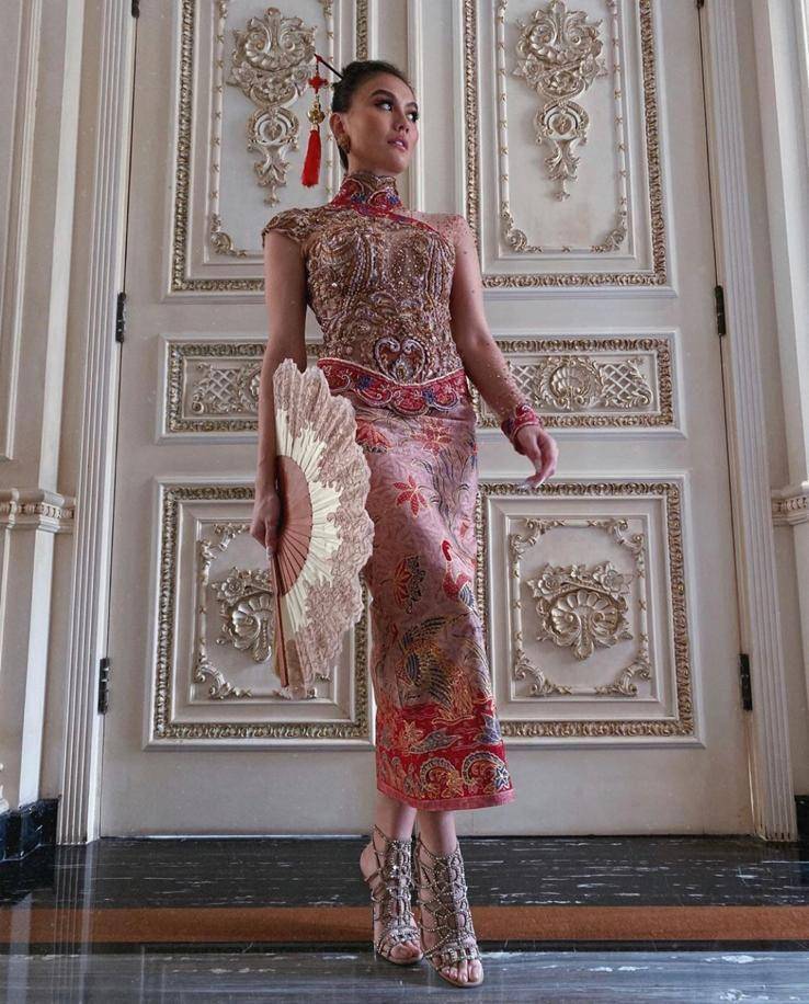 instagram.com/agnezmo