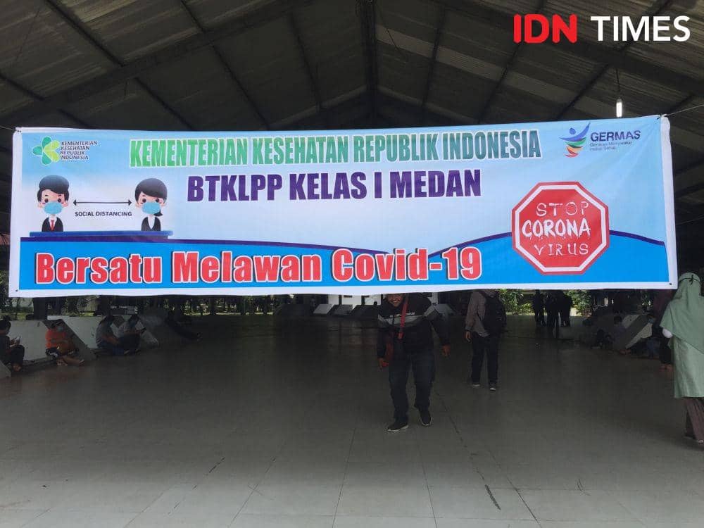 BTKLPP kelas I Medan lakukan tes swab di Pendopo USU Medan (IDN Times/IDN Times)