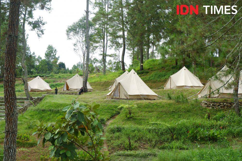 The Kaldera Toba Nomadic Escape, Desa Sibisa, Kecamatan Ajibata, Kabupaten Toba, Sumatra Utara. (IDN Times/Prayugo Utomo)