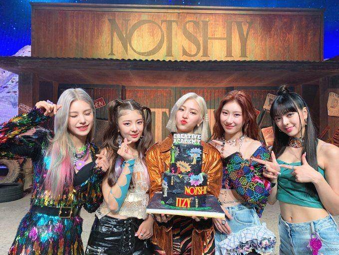 twitter.com/ITZYofficial