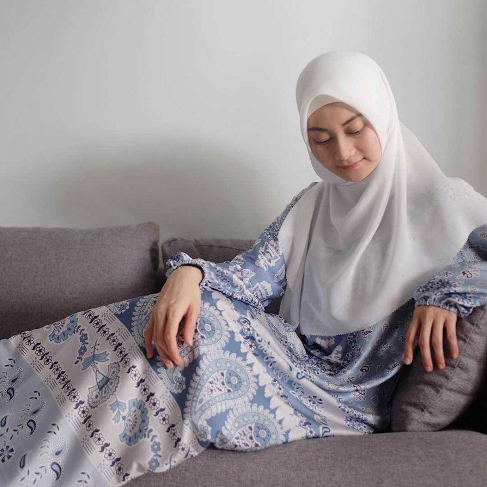 Instagram.com/ayupratiwi