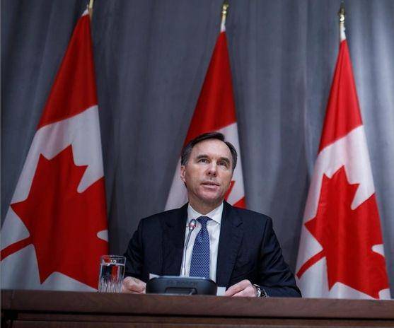Bill Morneau, Menteri Keuangan Kanada yang mengundurkan diri dari jabatannnya dan parlemen pada Senin (17/08) kemarin. Instagram.com/billmorneau.