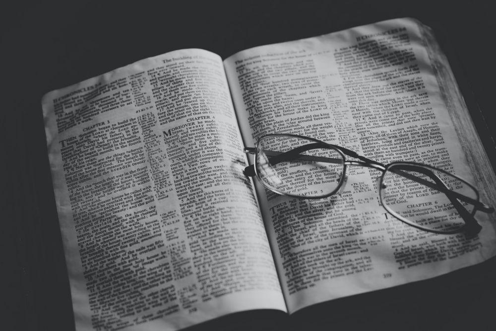 Astigmatisme atau Mata Silinder: Penyebab, Gejala, dan Pengobatan