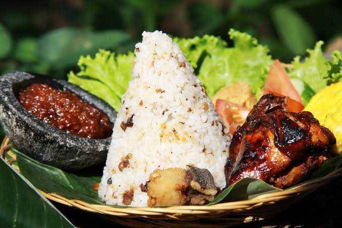 dinastycatering.com