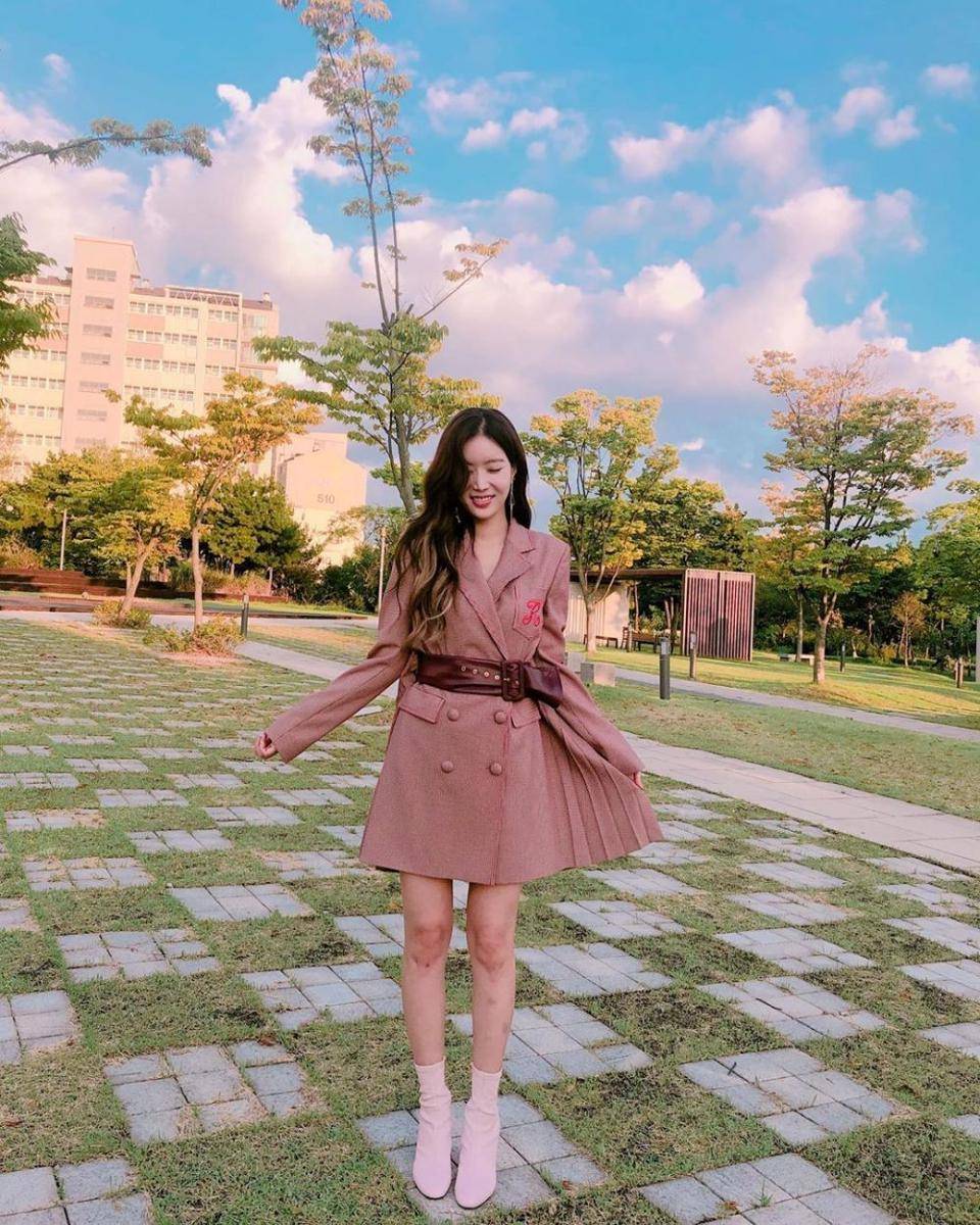instagram.com/hellopapa11