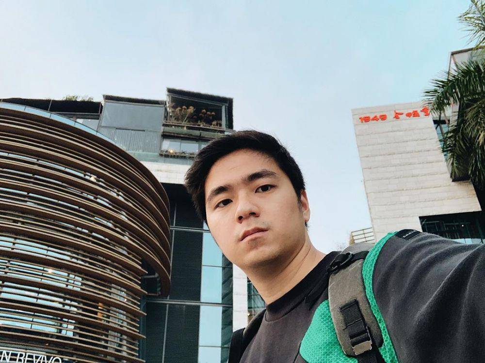 Instagram.com/ykhendrawan