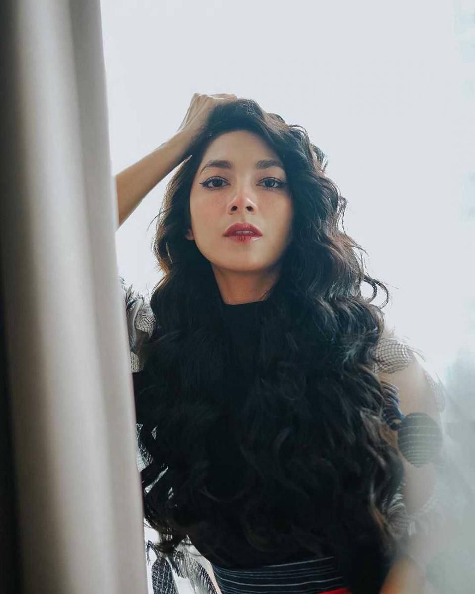 Instagram.com/dindakirana.s