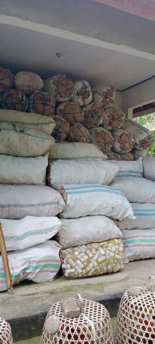 Sampah plastik yang dikumpulkan Nyoman Relana (Dok.IDN Times/Istimewa)