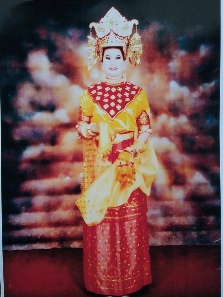 Busana pengantin suku Tidung untuk perempuan (Dok.pribadi Datu Norbeck)