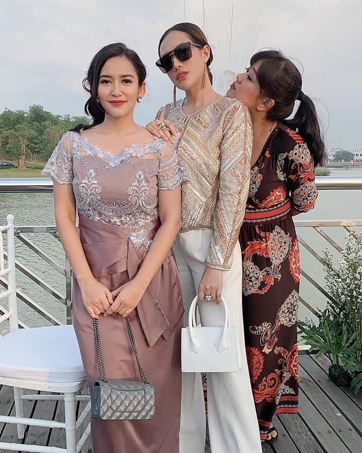instagram.com/neng_risma