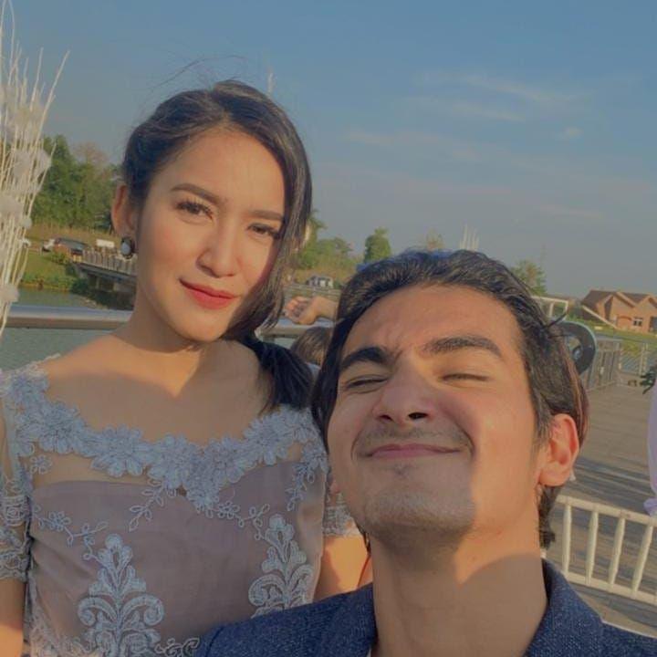 instagram.com/neng_risma
