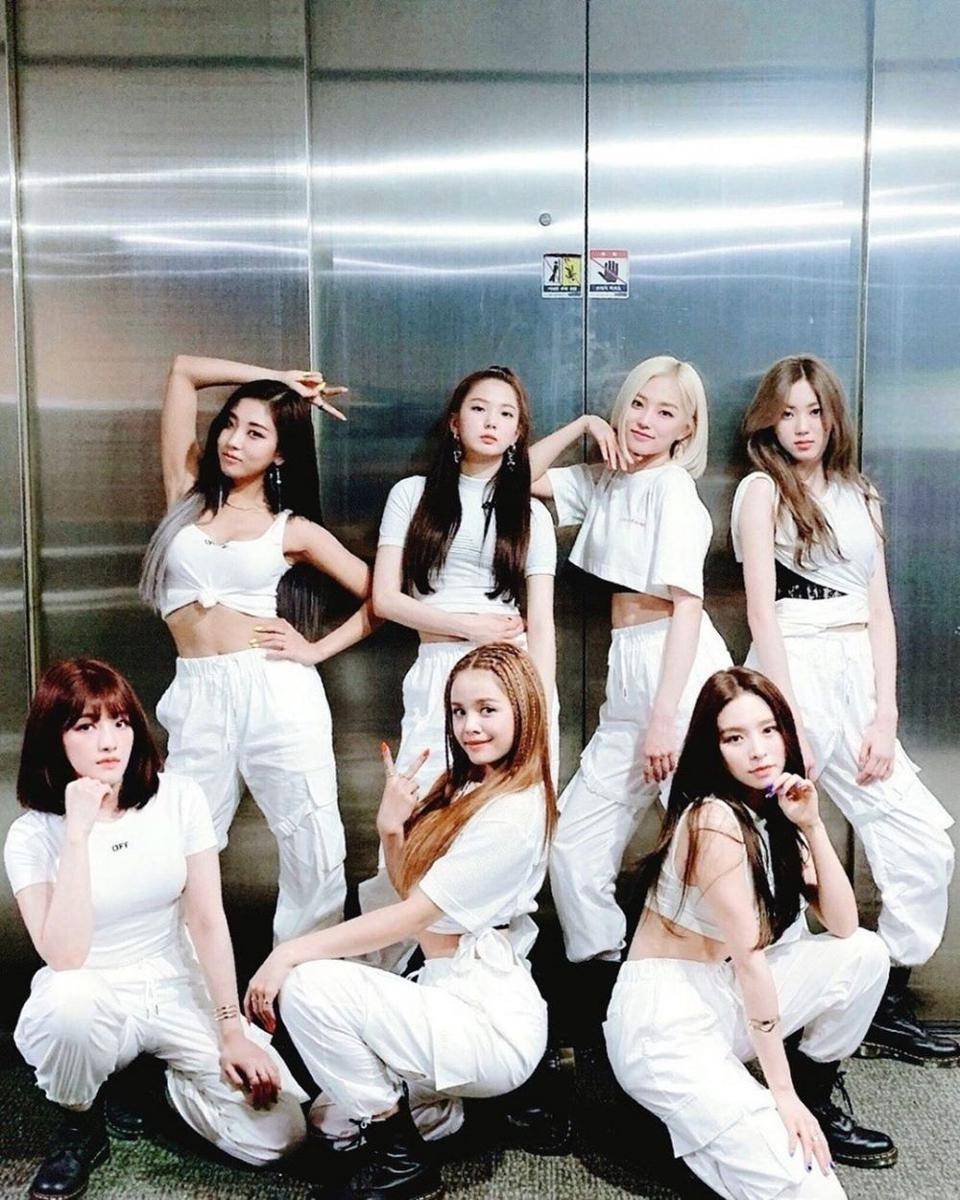instagram.com/cube_clc_official