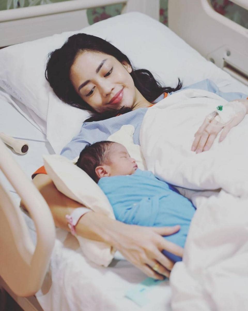 instagram.com/ririndwiariyanti