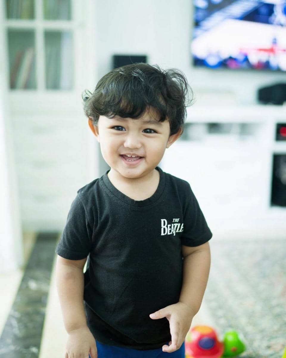 instagram.com/ririndwiariyanti