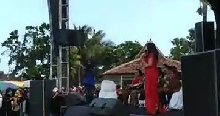 Tak Berizin, Konser Dangdut di Parangkusumo Tanpa Protokol Kesehatan