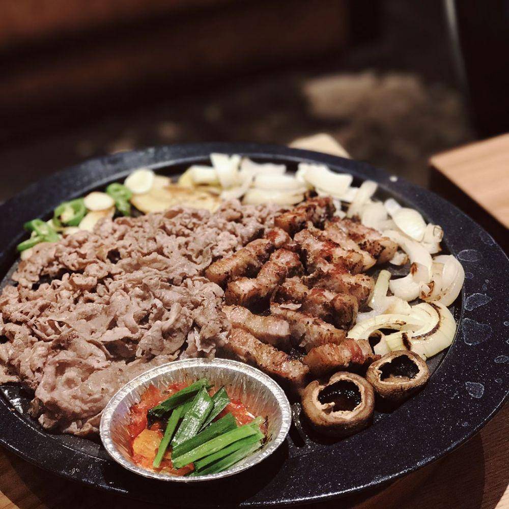instagram.com/ahungrywes