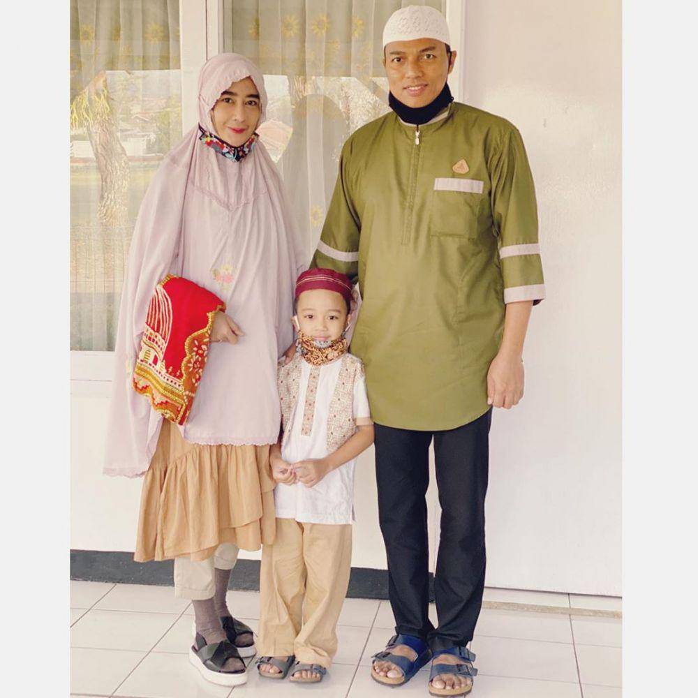 instagram.com/uutpermatasari
