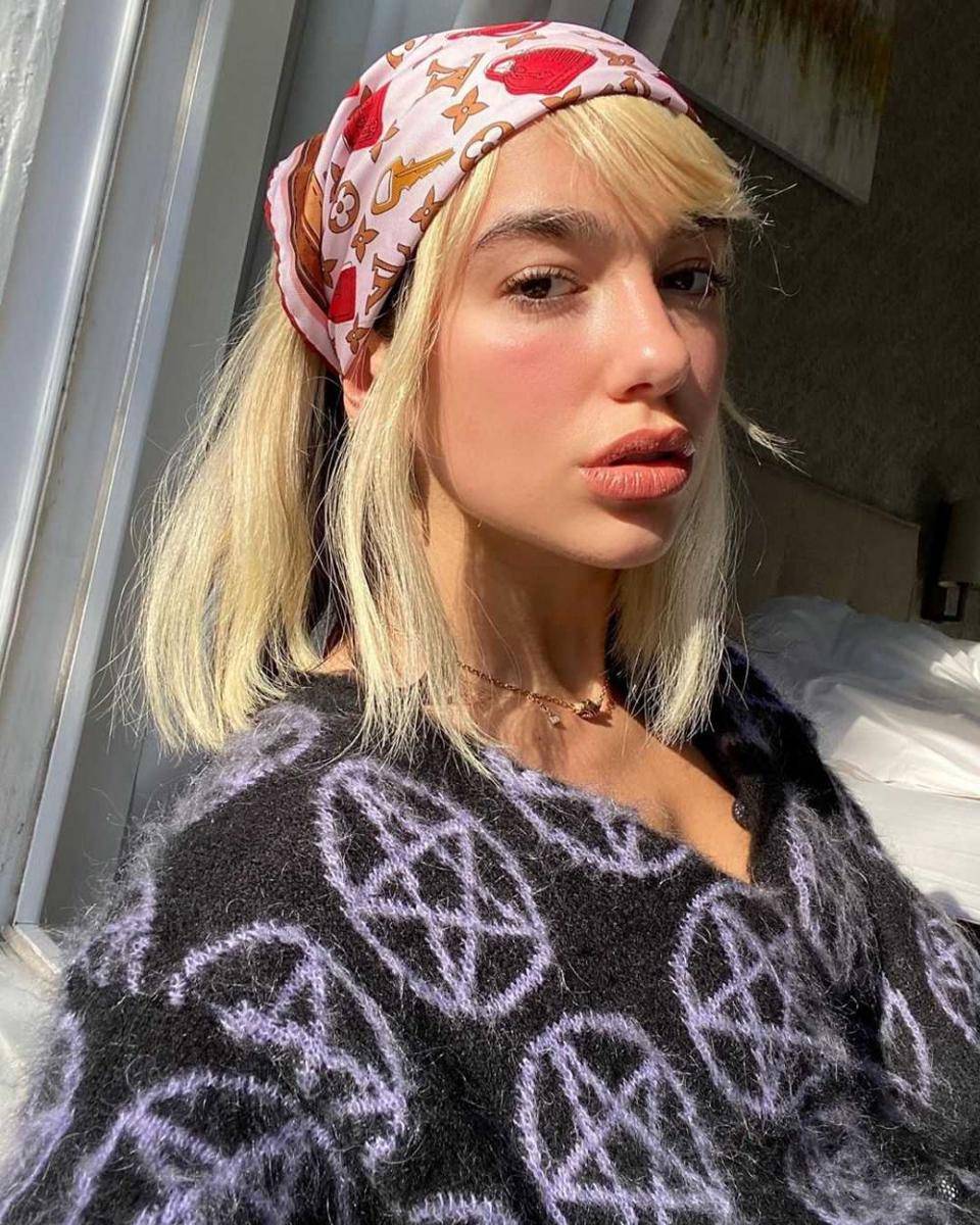instagram.com/dualipa