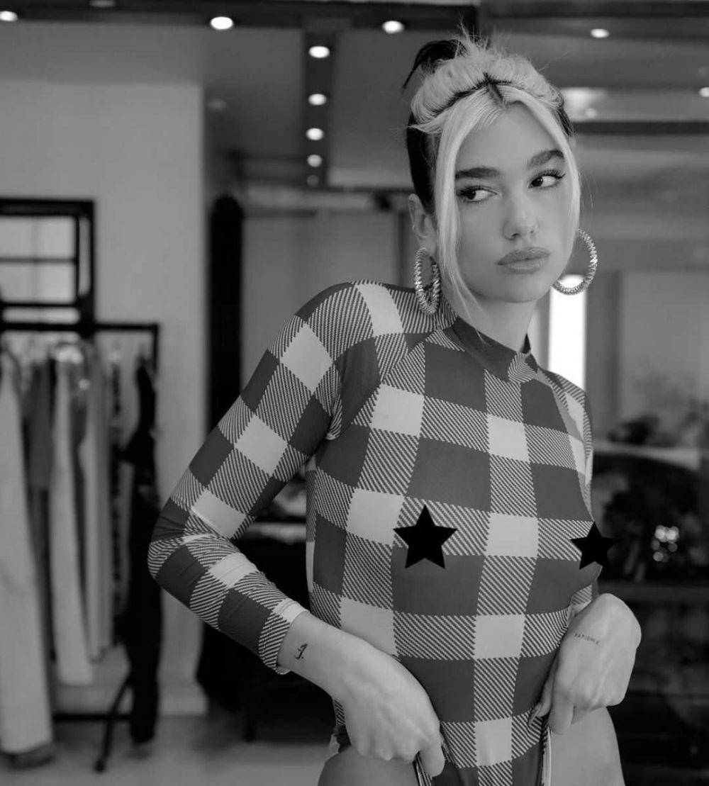 instagram.com/dualipa