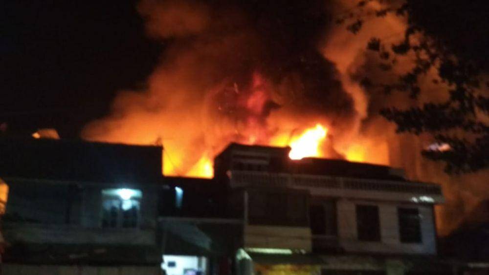 Kebakaran di Pasar Senggol Makassar/Damkar Makassar
