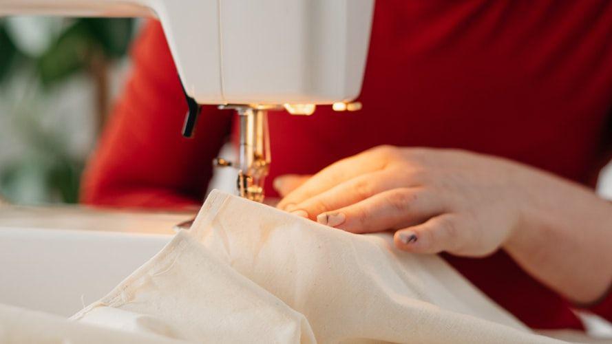 5 Tips Sebelum Membeli Mesin Jahit, Cek Dulu daripada Menyesal!