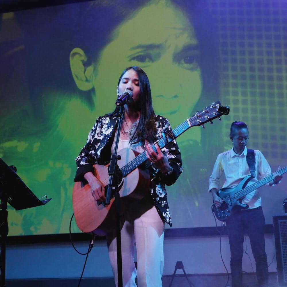 instagram.com/nadyafatira