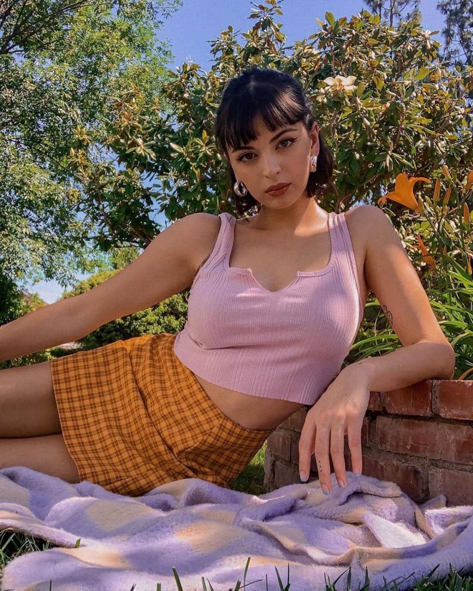 Instagram.com/msrebeccablack