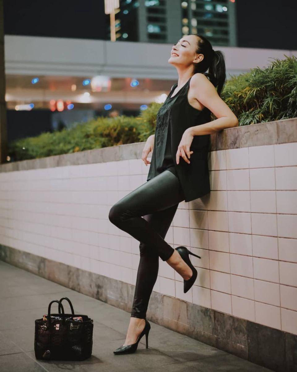 instagram.com/rezerdewi
