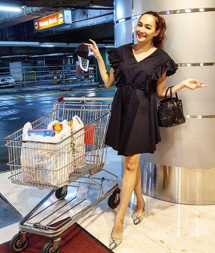 instagram.com/rezerdewi