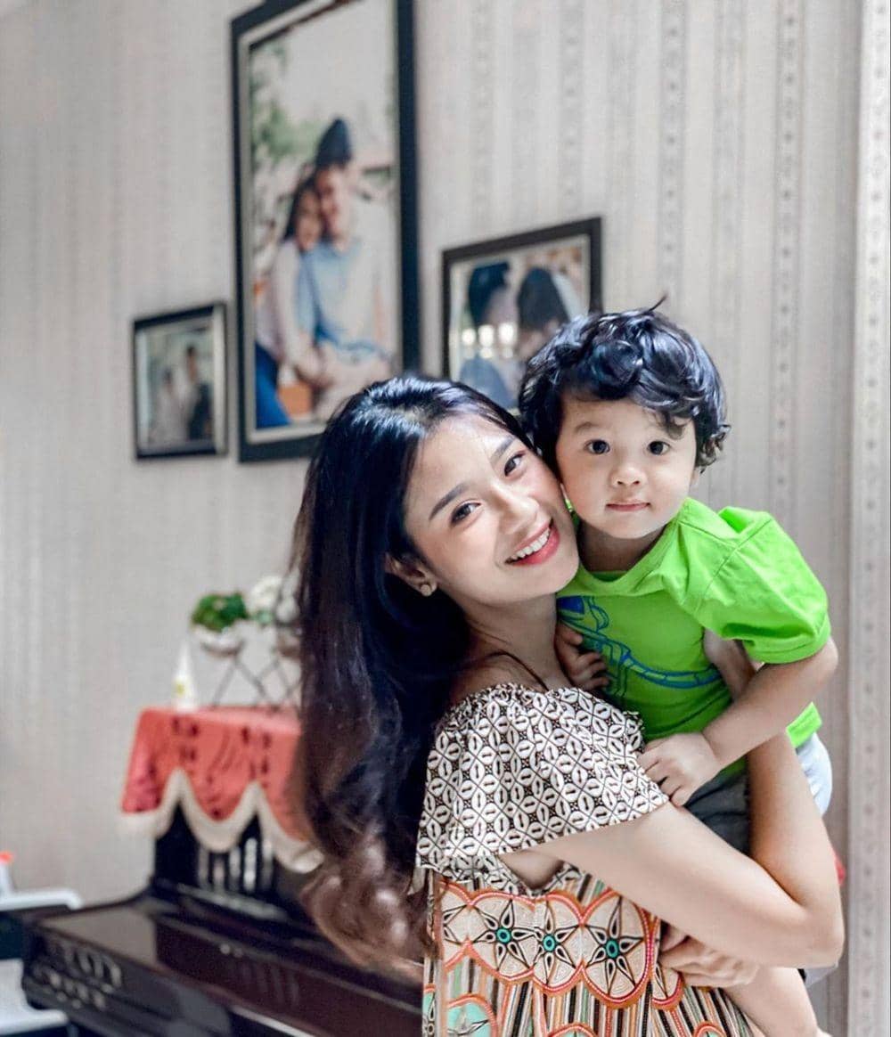 instagram.com/amandazevannya