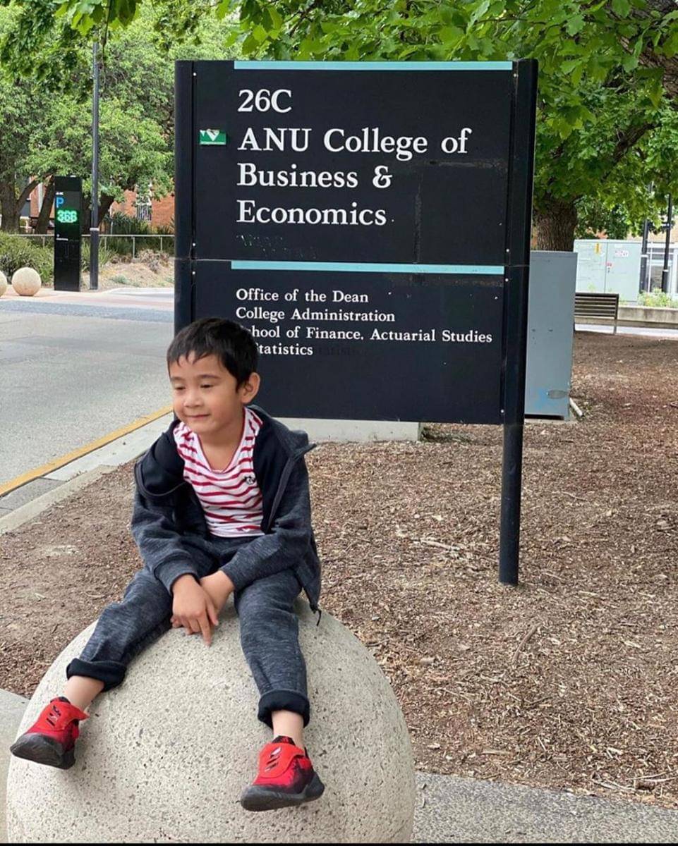 instagram.com/raffinagita1717