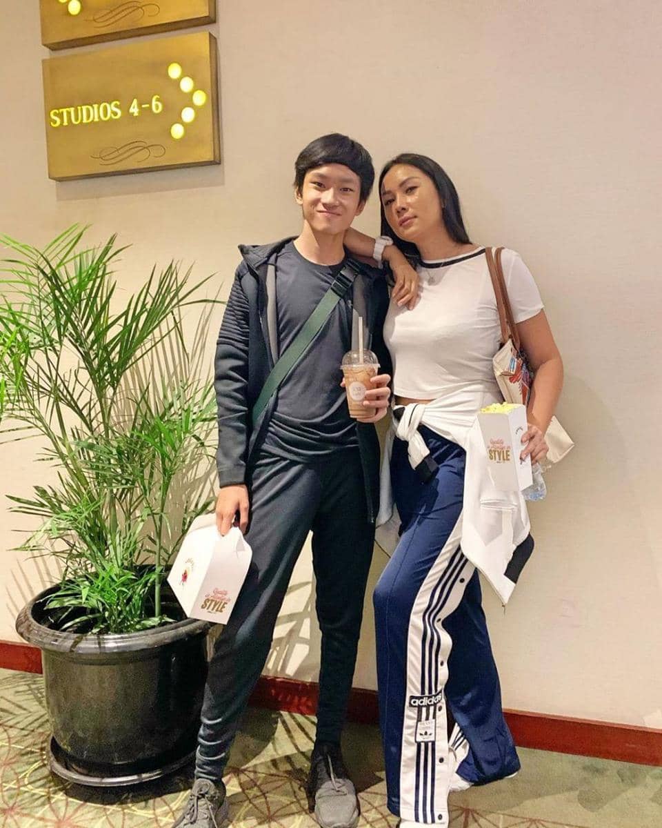 instagram.com/kalinaocktaranny/