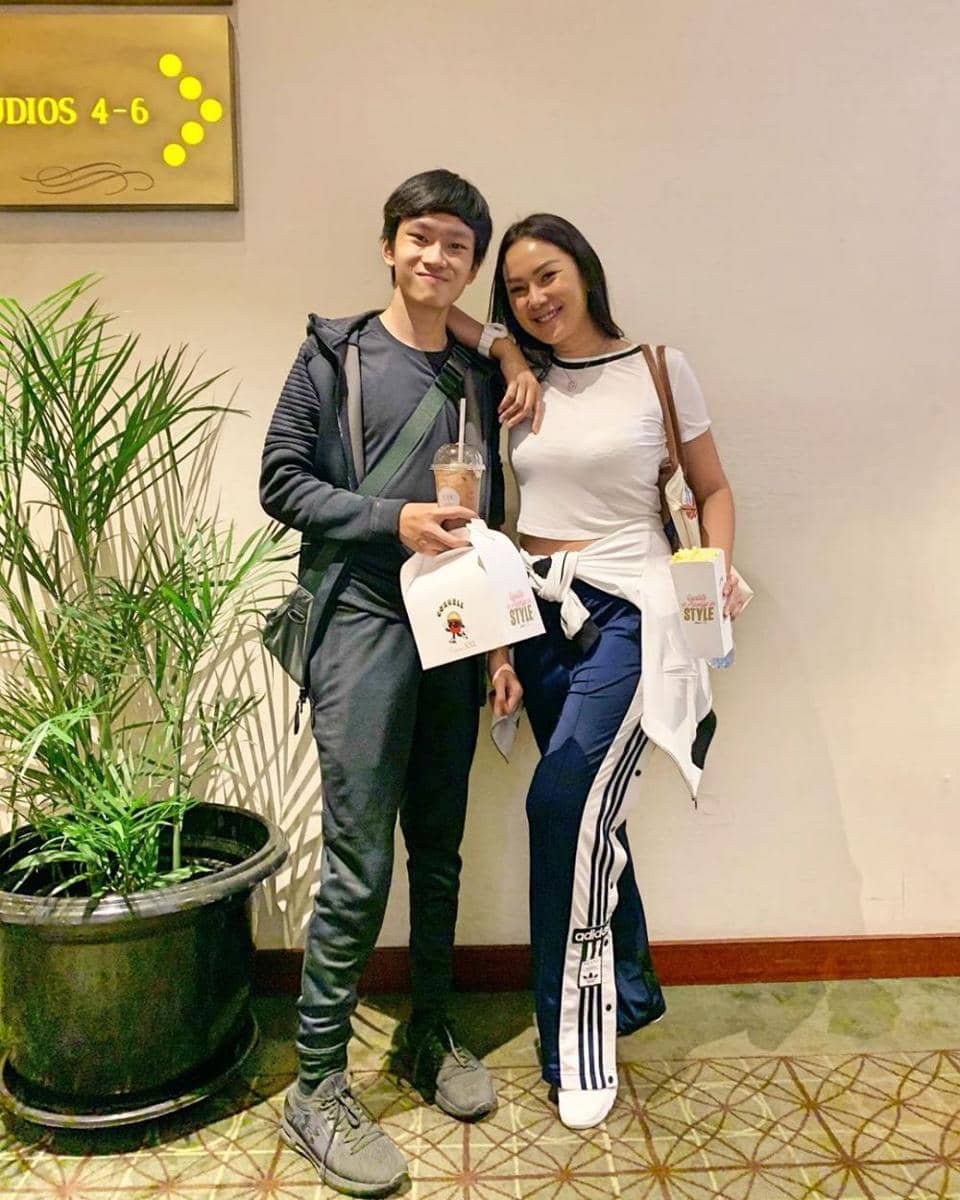 instagram.com/kalinaocktaranny/